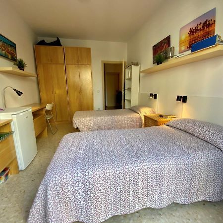 Barcelona Housing Recommend For Students Exterior photo