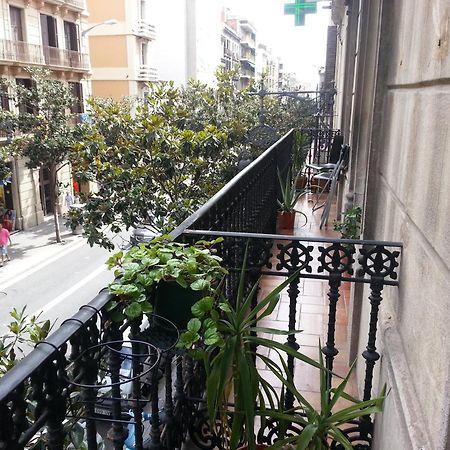 Barcelona Housing Recommend For Students Exterior photo